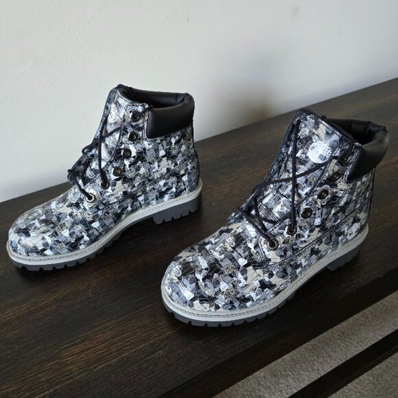 NIB Timberland Black White & Gray Camo Patterned Leather 6" Lug Sole Boots - Picture 10 of 16